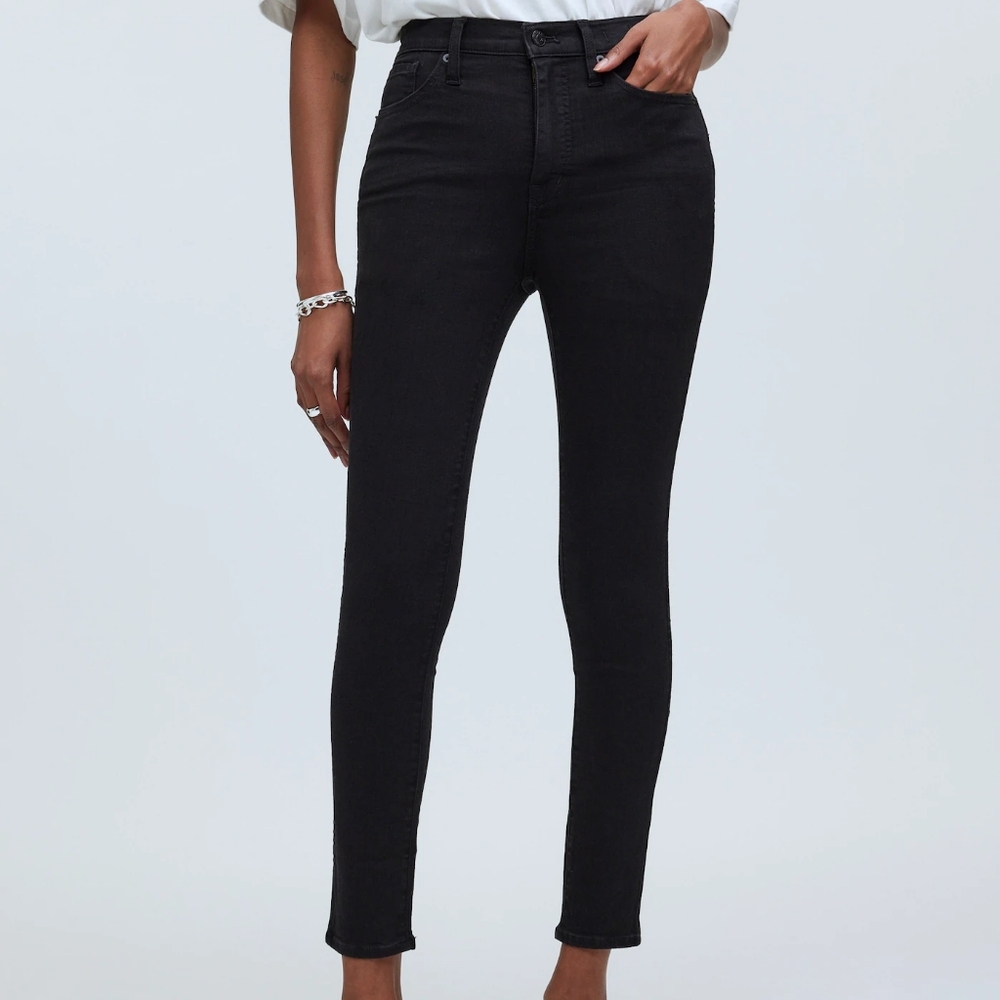 Madewell 11" High Rise Skinny Black Jeans